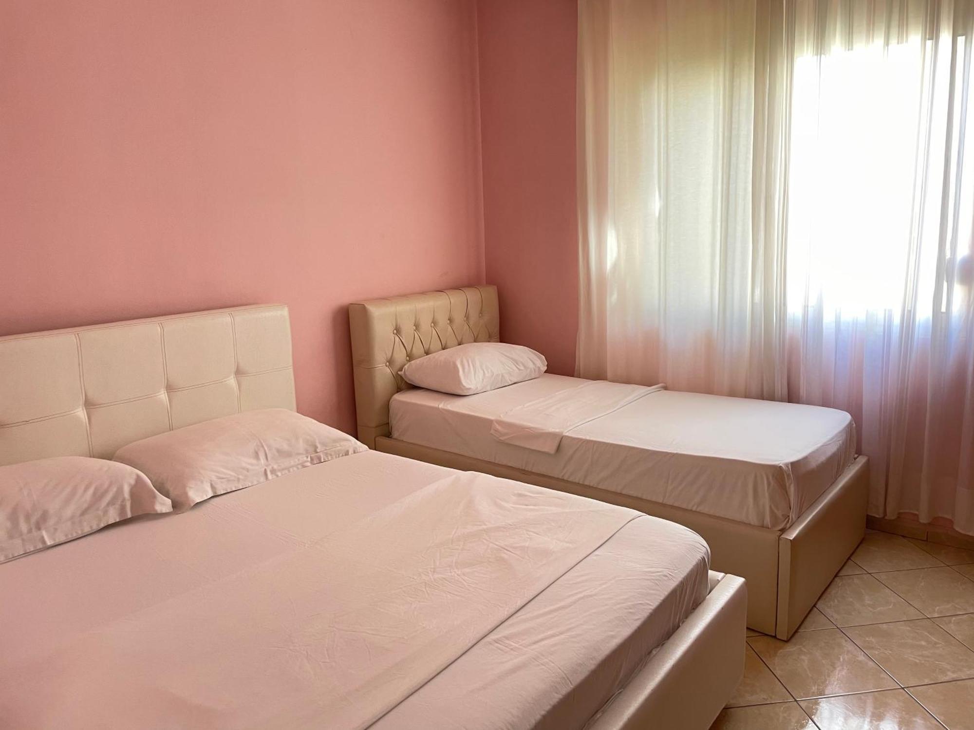 H&G Seaview Apartments Durrës Eksteriør billede