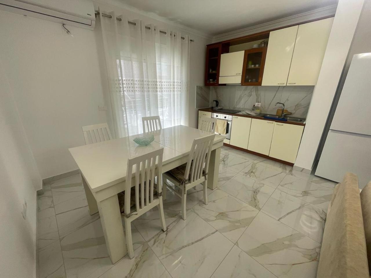 H&G Seaview Apartments Durrës Eksteriør billede